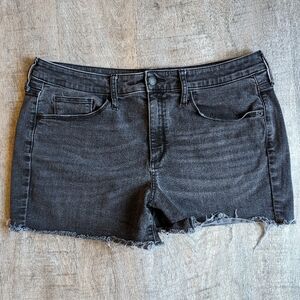 Universal Thread High Rise Black Midi Shorts - Size 14
